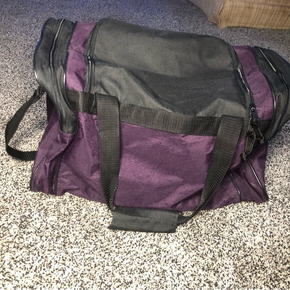 Vintage Purple NASCAR Racing duffel bag - Picture 2 of 4